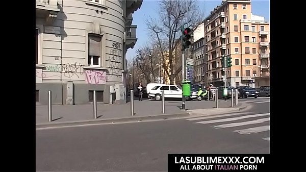 Incredible! cleaning ladies of Sandra and Raimondo Vinello