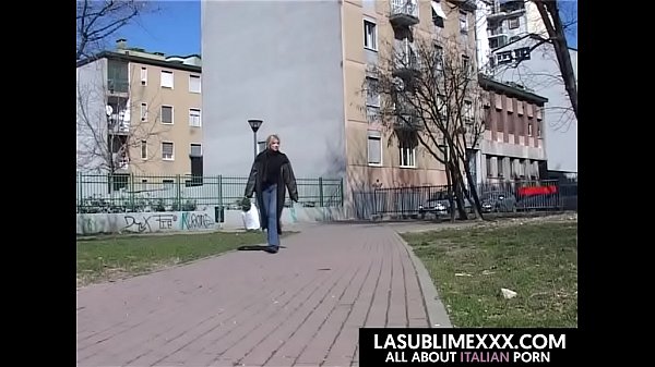 Meine Frau in der Küche