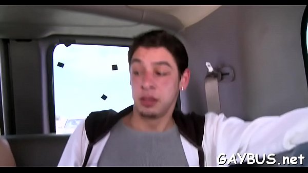 Bendato per un homo engulfing