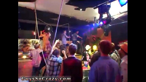 Un vecchio tocca ragazzi cazzi porno gay La competizione di oggi: un'auto-scopata