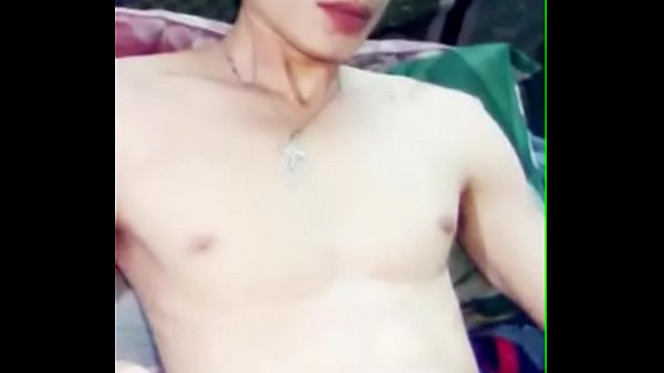 Sammlung von Kerlen mit großen Schwänzen, die masturbieren P1