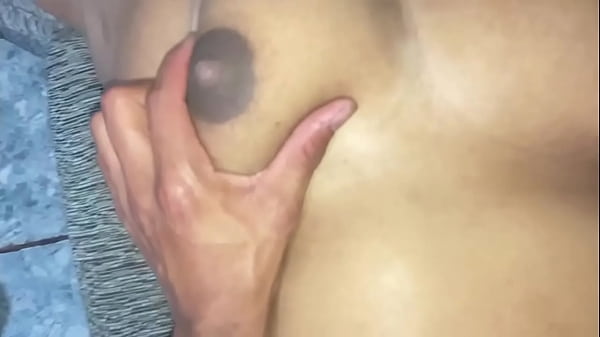 Transamos com camisinha colorida e de sabor refrescante!