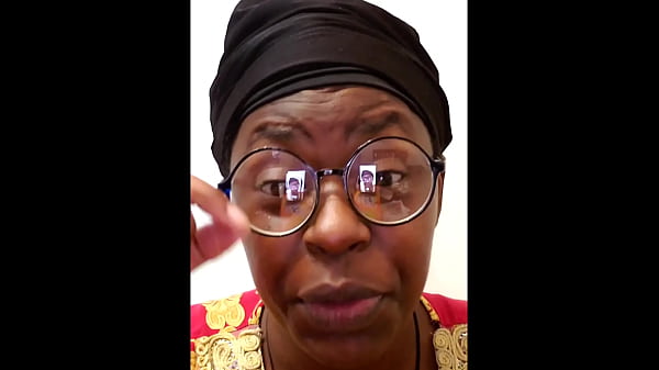 Hỏi & Đáp với SluttyMelanin #12 a) [WWYP] Quan hệ tình dục qua đường âm đạo hay quan hệ tình dục bằng miệng?