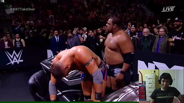 VEDO 2 UOMINI CHE LI DANNO DURO IN CALDO (è estate)