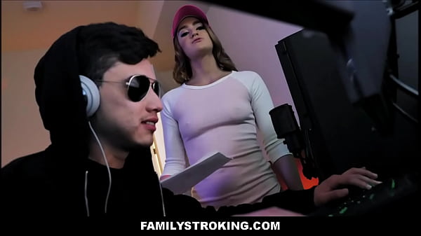 Sensual Teen Girl enjoys herself in teen