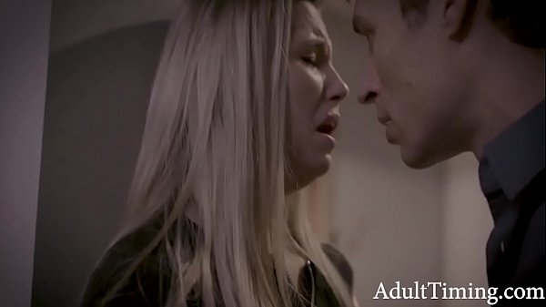 Nỗi ám ảnh của giáo viên biến thái với học sinh trinh nữ- Carolina Sweets