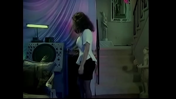 đam gỗ mun với bộ ngực tự nhiên Janet Jacme được một âm hộ tốt đập từ gã da trắng