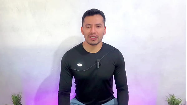 Colombian seminarian penetrates a young Chilean man bareback with his 20cm of cock in the seminarians' house! sexual story