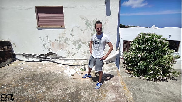 ITALIAN DIALOGUES - the PAINTER gives the final coat and whitens my PUSSY