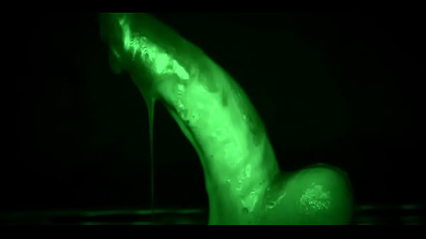 handjob dính nhầy nhụa