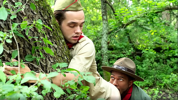 HOLY MOLY! See what happens when scout boy Marcus Rivers meets a huge and terrifying black anaconda in jungle! The scout boy takes the snake in his mouth!