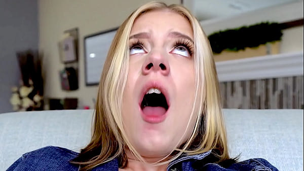 Heißer sinnlicher Teenie neckt - Blondine