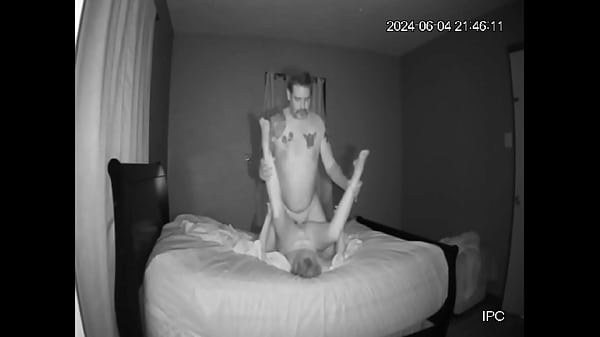 Paranormales trifft auf Porno S2E8 Kostenlos