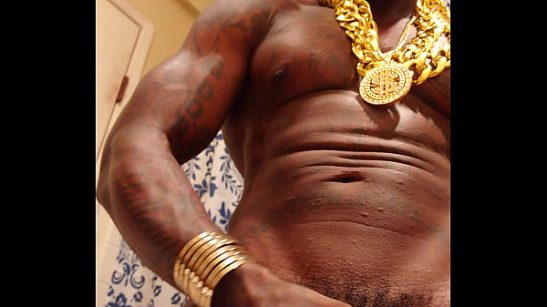 Adorazione della BBC Hallelujah Johnson (festa tutto l'anno accarezzando il suo enorme cazzo mostruoso) Cerca su Internet Hallelujah Johnson che accarezza il suo cazzo