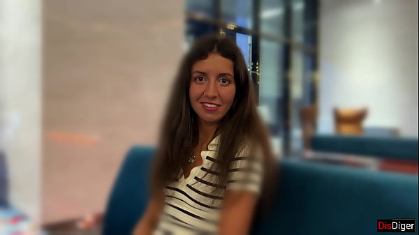 Public Agent – ​​Hat einem Russen angeboten, für Geld in einem Luxushotel zu ficken