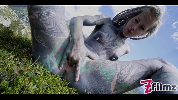 hình xăm cô gái anuskatzz Hardcore hậu môn ngoài trời thổi kèn quan hệ tình dục thô cho đến khi anh ấy Cum tất cả trên lỗ đít của tôi POV