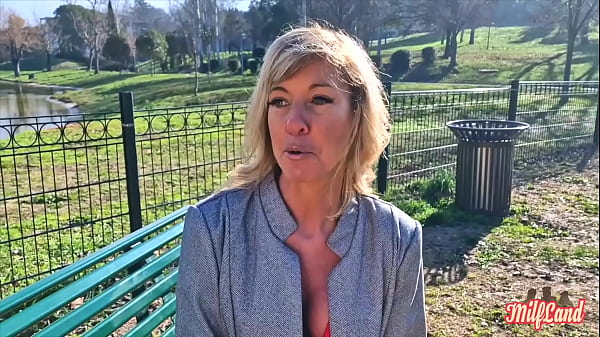 Emmy, a Belgian milf who has a hot ass Part 1