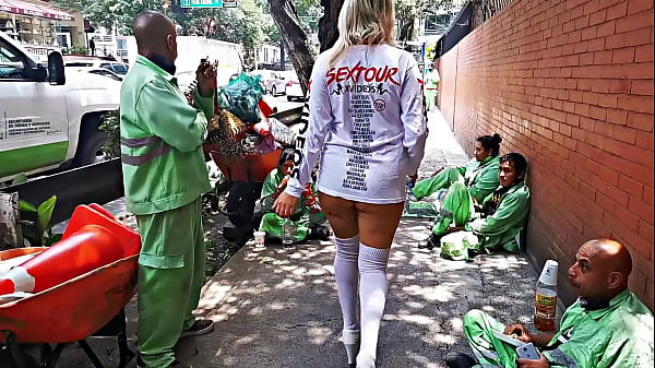 Cómeme el coño, hijo de puta.