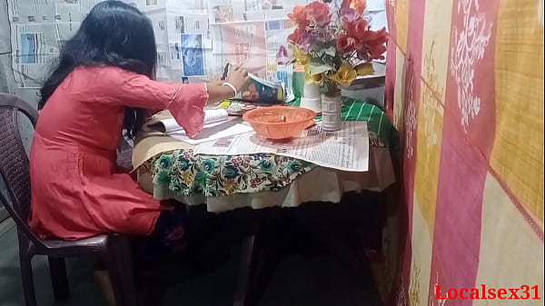 Amateur Teen poses - beautiful