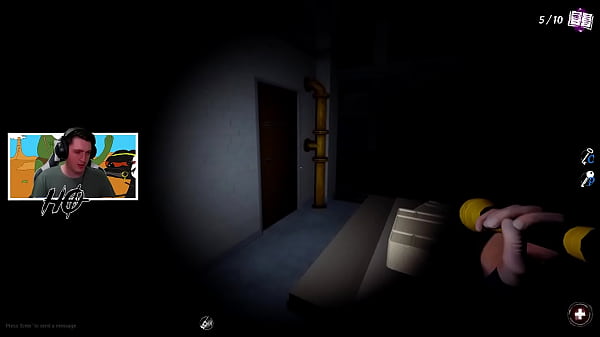 2 men get caught by the LUNCH LADY!