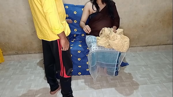 Son-in-law fucked mother-in-law for the first time in in-laws' house! porn in clear hindi voice