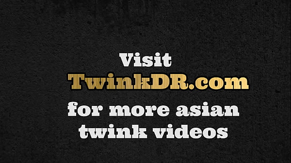 Asslicking Asia médico chupa antes de ser criado por twink para cum