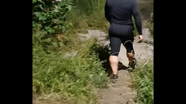 Fodendo com o executivo (completa no Red)