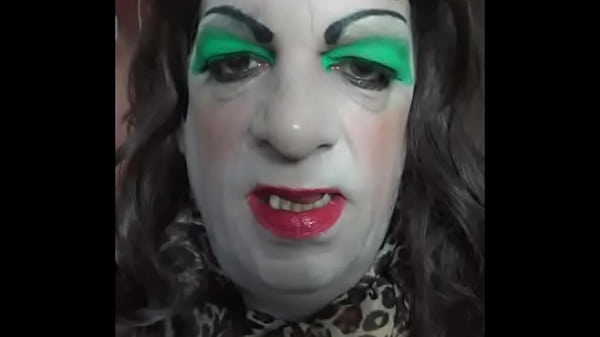 người lưỡng tính crossdresser muốn ba điều từ một con cặc của một người đàn ông thực sự và bạn có thể cho anh ta những gì anh ta muốn thực sự nếu vậy hãy nhắn tin cho anh ta