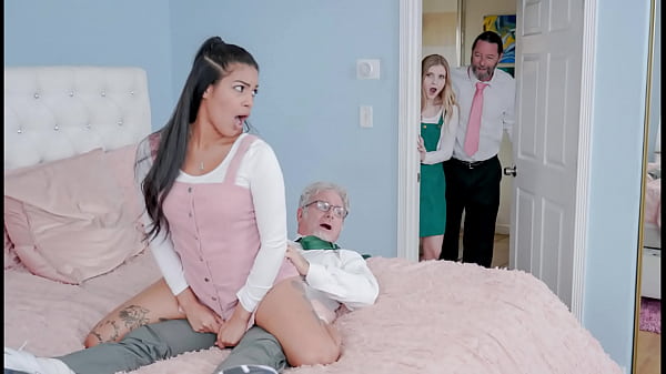 Gorgeous Young Girl models