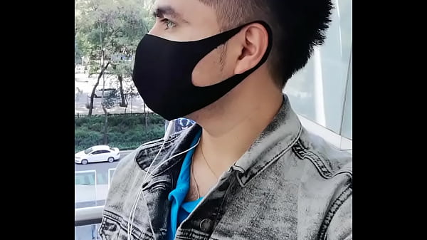 Putito asked me to give him a taste of my cock in his office at Reforma 222 CDMX