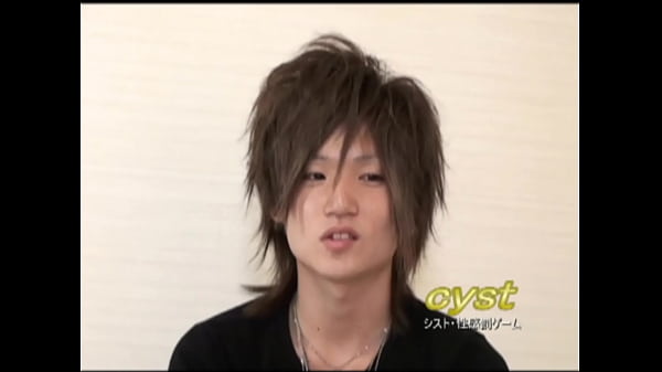 Dopo aver fatto venire Kazuya (5'_ 6&quot_ - 125 lbs. - 20 anni) con una sega, ho continuato ad attaccare senza sosta...